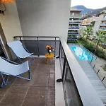 150 M Plage, Piscine, Clim, Parking Prive, Entre Monaco & Menton, Calme & Luxe Assure ! Appartement