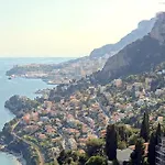 150 M Plage, Piscine, Clim, Parking Prive, Entre Monaco & Menton, Calme & Luxe Assure ! Appartement Roquebrune-Cap-Martin