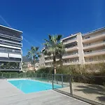 150 M Plage, Piscine, Clim, Parking Prive, Entre Monaco & Menton, Calme & Luxe Assure ! Roquebrune-Cap-Martin