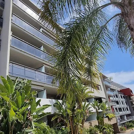 150 M Plage, Piscine, Clim, Parking Prive, Entre Monaco & Menton, Calme & Luxe Assure ! * Roquebrune-Cap-Martin