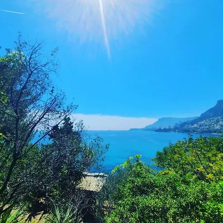 150 M Plage, Piscine, Clim, Parking Privé, Entre Monaco&menton, Calme&luxe Assuré ! * Rocabruna