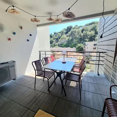 Apartment 150 M Plage, Piscine, Clim, Parking Prive, Entre Monaco & Menton, Calme & Luxe Assure ! *